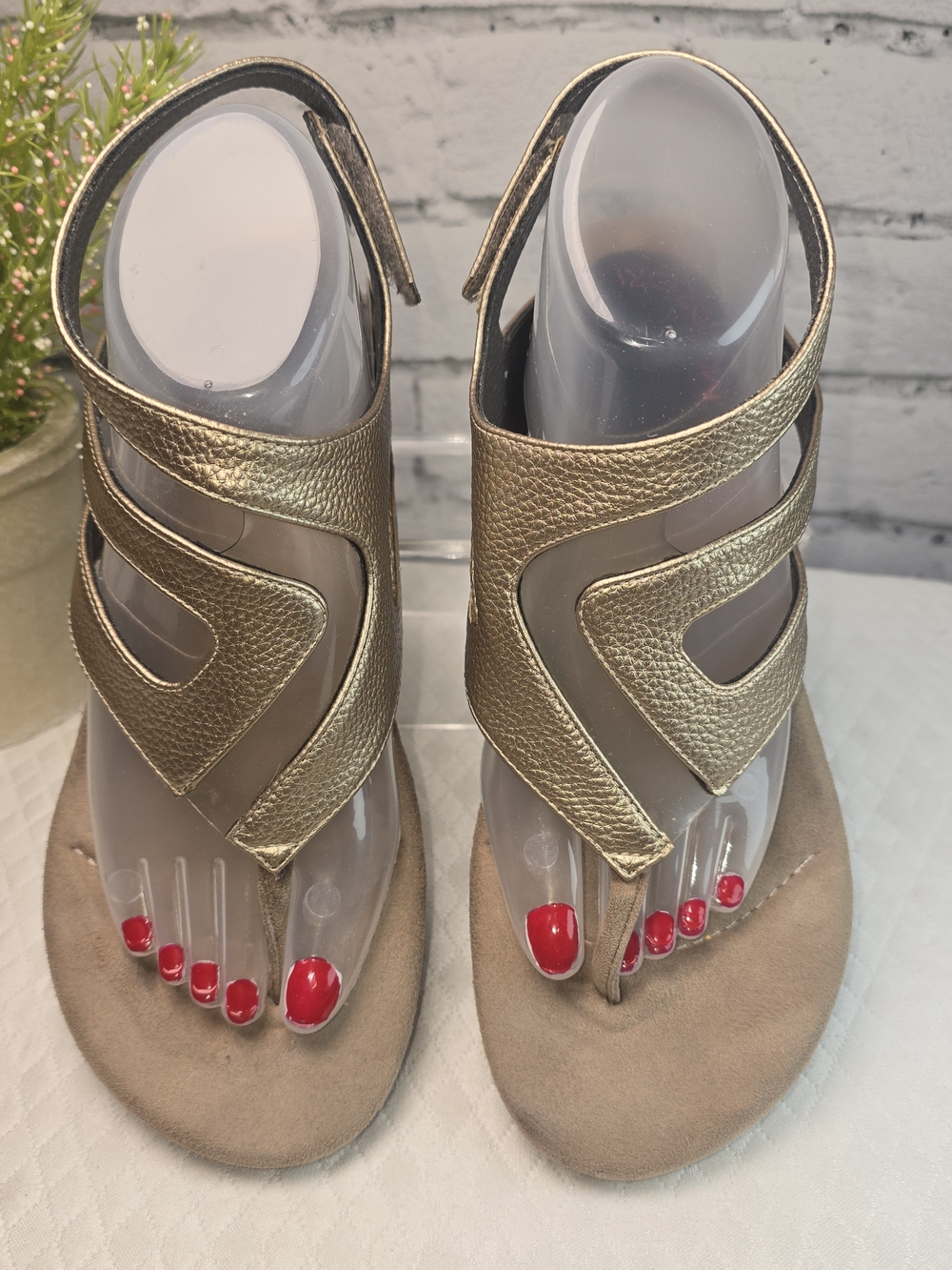 MODZORI WOMENS ZOEY 5 FLIPS REVERSABLE GOLD PEWTER THONG SANDAL WEDGE 9 - Picture 2 of 14